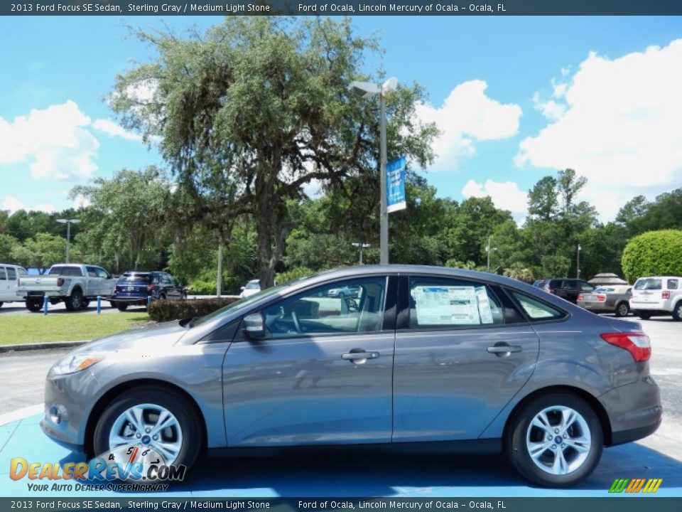 2013 Ford Focus SE Sedan Sterling Gray / Medium Light Stone Photo #2