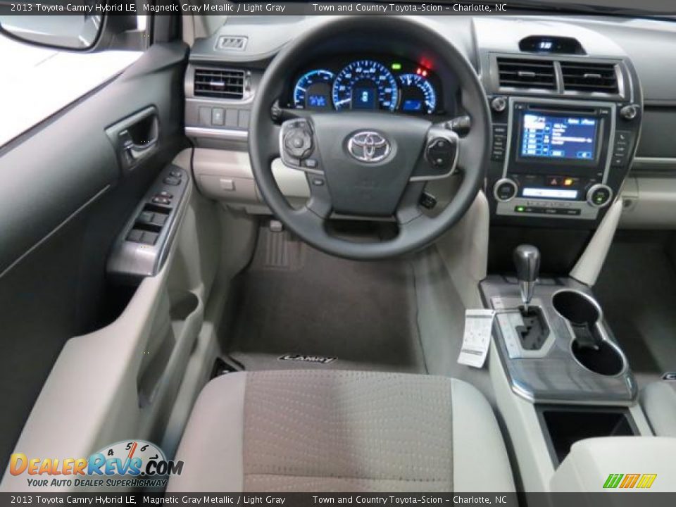 2013 Toyota Camry Hybrid LE Magnetic Gray Metallic / Light Gray Photo #5