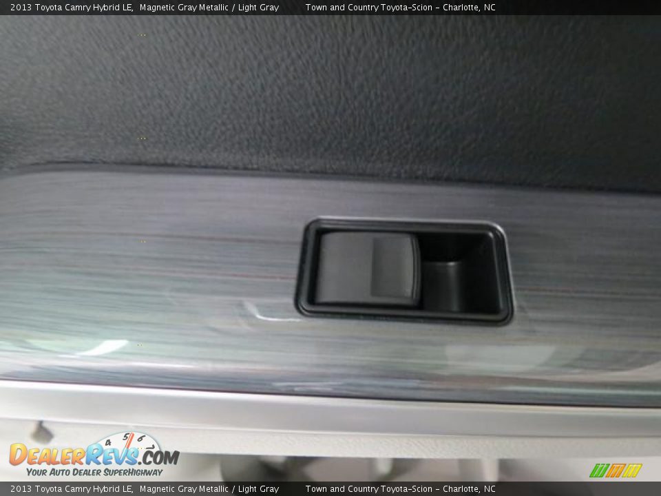 2013 Toyota Camry Hybrid LE Magnetic Gray Metallic / Light Gray Photo #7