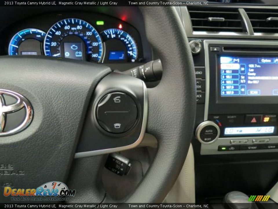 2013 Toyota Camry Hybrid LE Magnetic Gray Metallic / Light Gray Photo #15