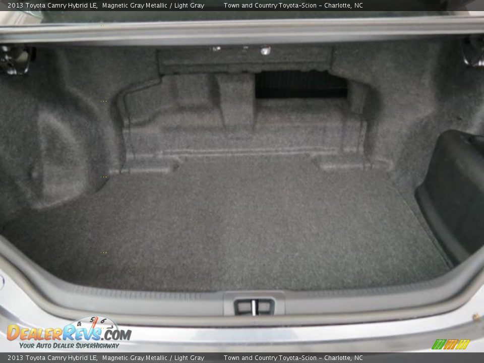 2013 Toyota Camry Hybrid LE Magnetic Gray Metallic / Light Gray Photo #16
