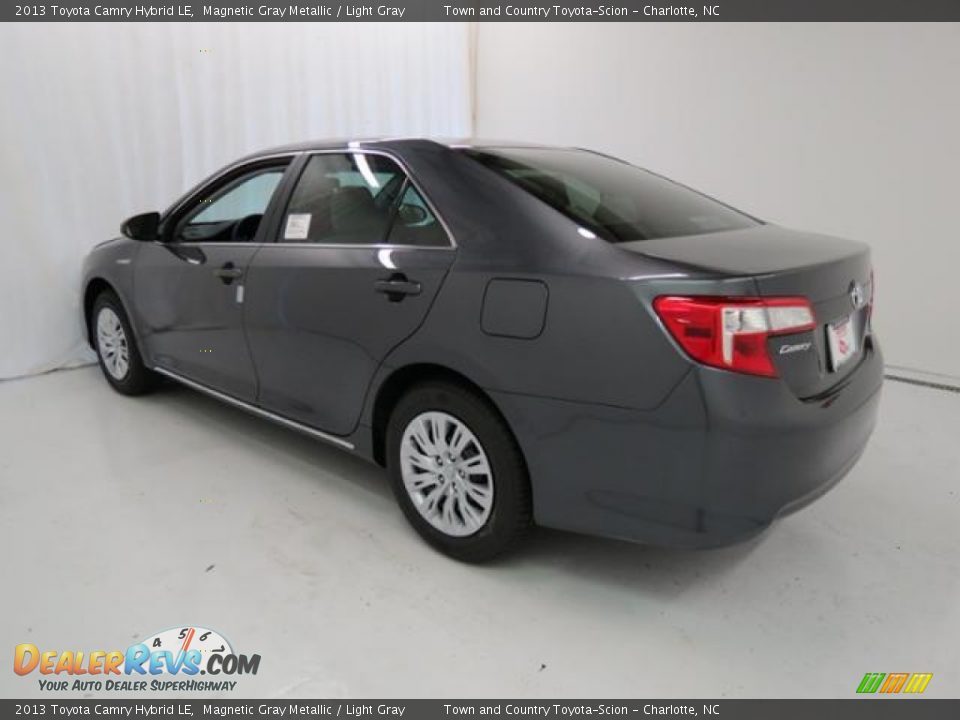 2013 Toyota Camry Hybrid LE Magnetic Gray Metallic / Light Gray Photo #19