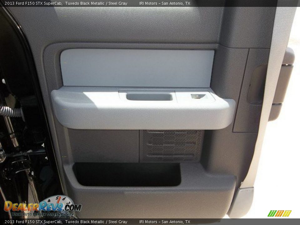 2013 Ford F150 STX SuperCab Tuxedo Black Metallic / Steel Gray Photo #17