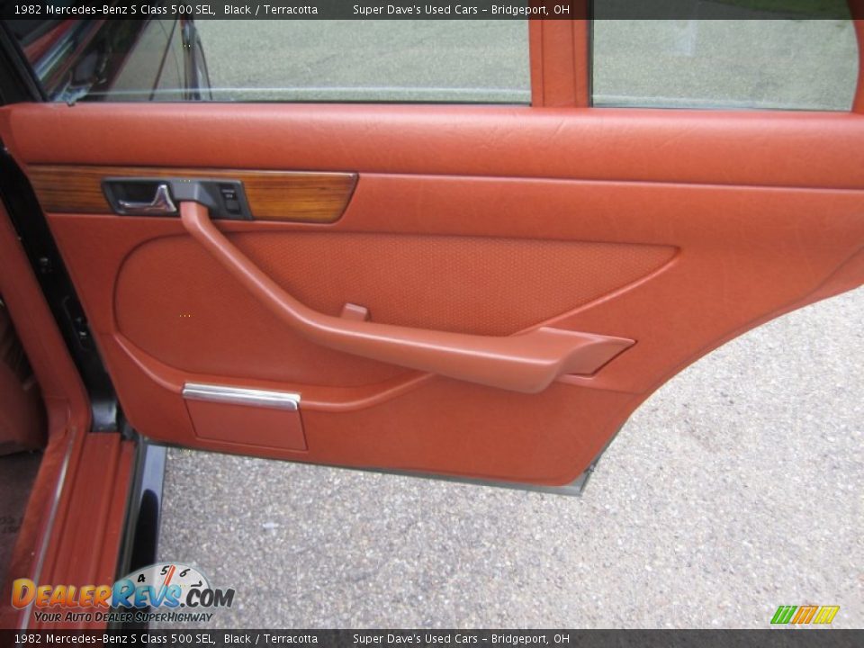 1982 Mercedes-Benz S Class 500 SEL Black / Terracotta Photo #25