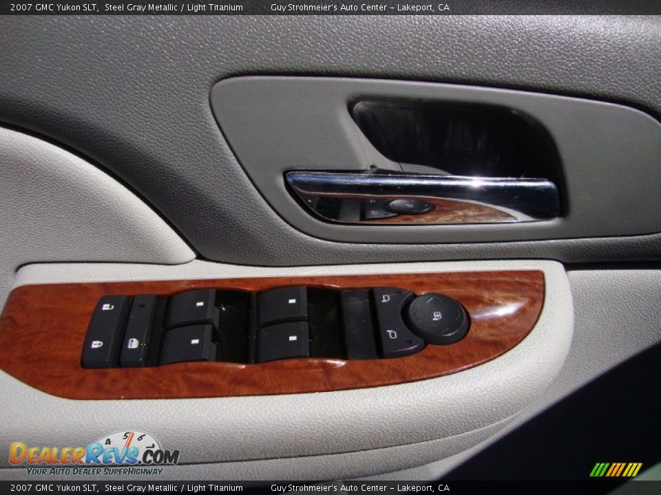 2007 GMC Yukon SLT Steel Gray Metallic / Light Titanium Photo #10
