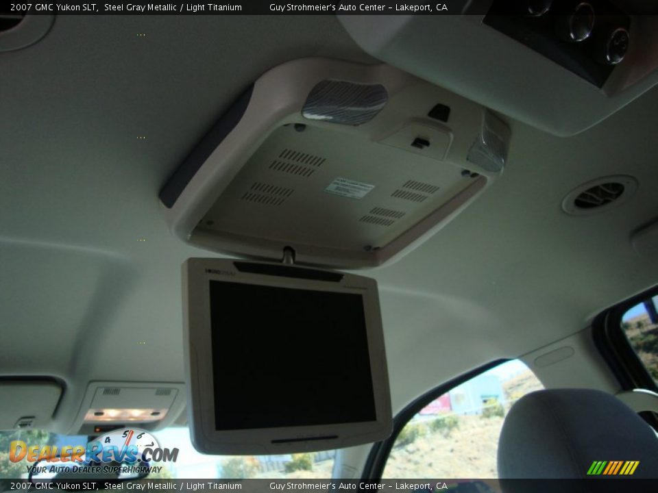 2007 GMC Yukon SLT Steel Gray Metallic / Light Titanium Photo #24