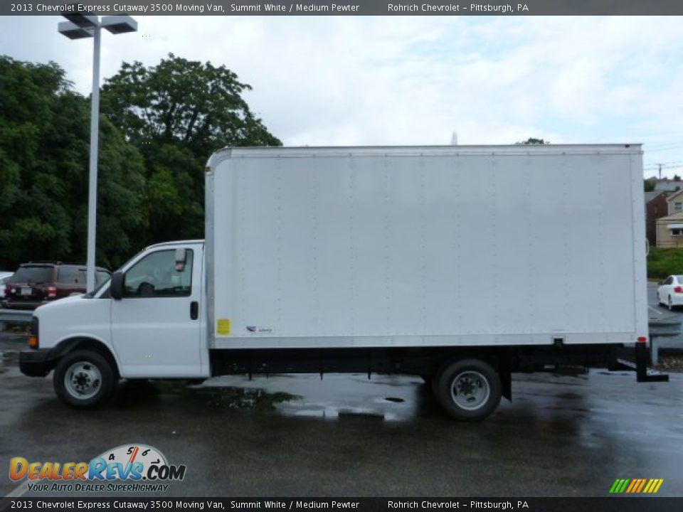2013 Chevrolet Express Cutaway 3500 Moving Van Summit White / Medium Pewter Photo #5