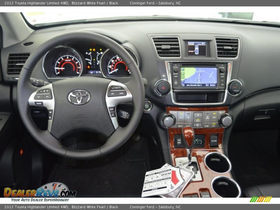 2013 Toyota Highlander Limited 4WD Blizzard White Pearl / Black Photo #12