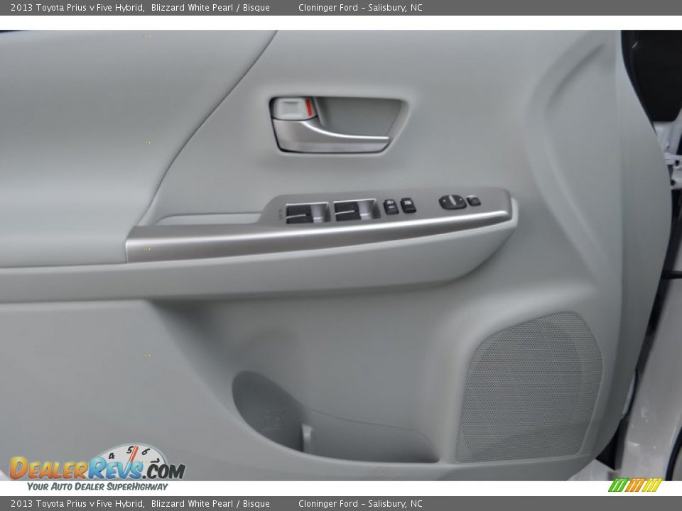 2013 Toyota Prius v Five Hybrid Blizzard White Pearl / Bisque Photo #4