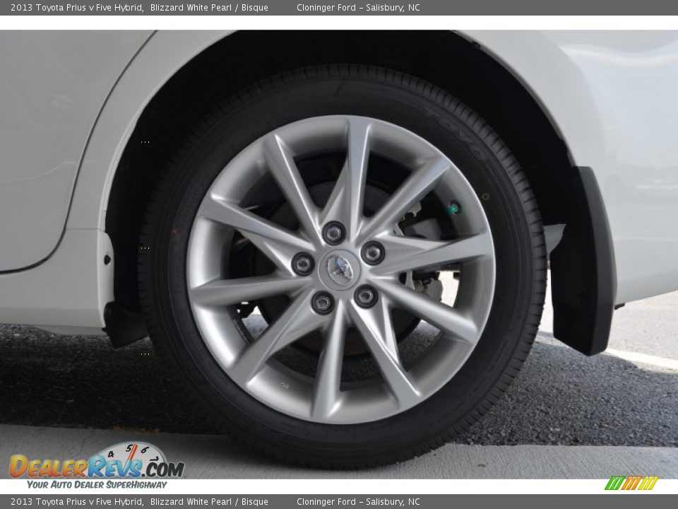 2013 Toyota Prius v Five Hybrid Blizzard White Pearl / Bisque Photo #9