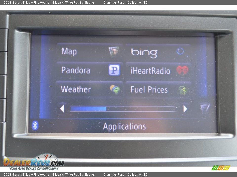 2013 Toyota Prius v Five Hybrid Blizzard White Pearl / Bisque Photo #13