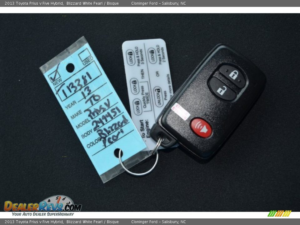 2013 Toyota Prius v Five Hybrid Blizzard White Pearl / Bisque Photo #23