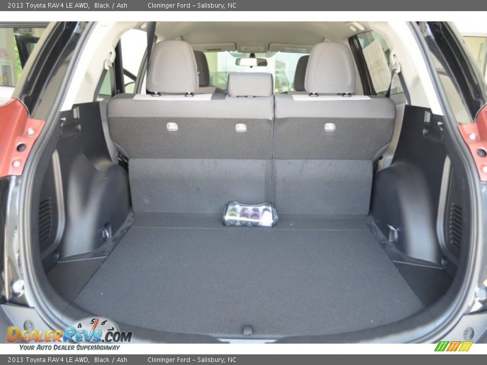 2013 Toyota RAV4 LE AWD Black / Ash Photo #8