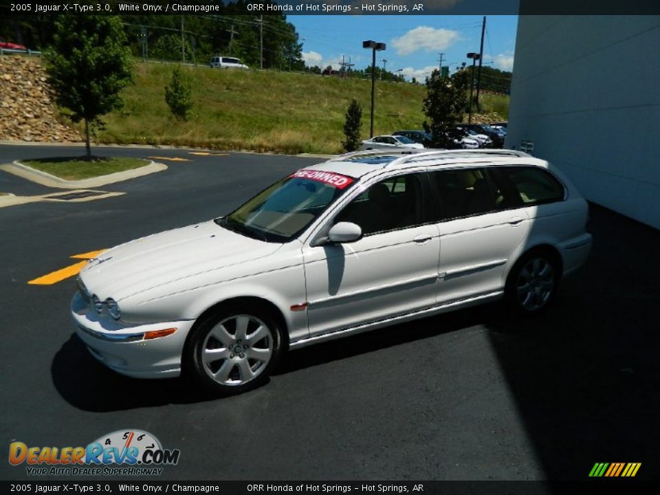 2005 Jaguar X-Type 3.0 White Onyx / Champagne Photo #4