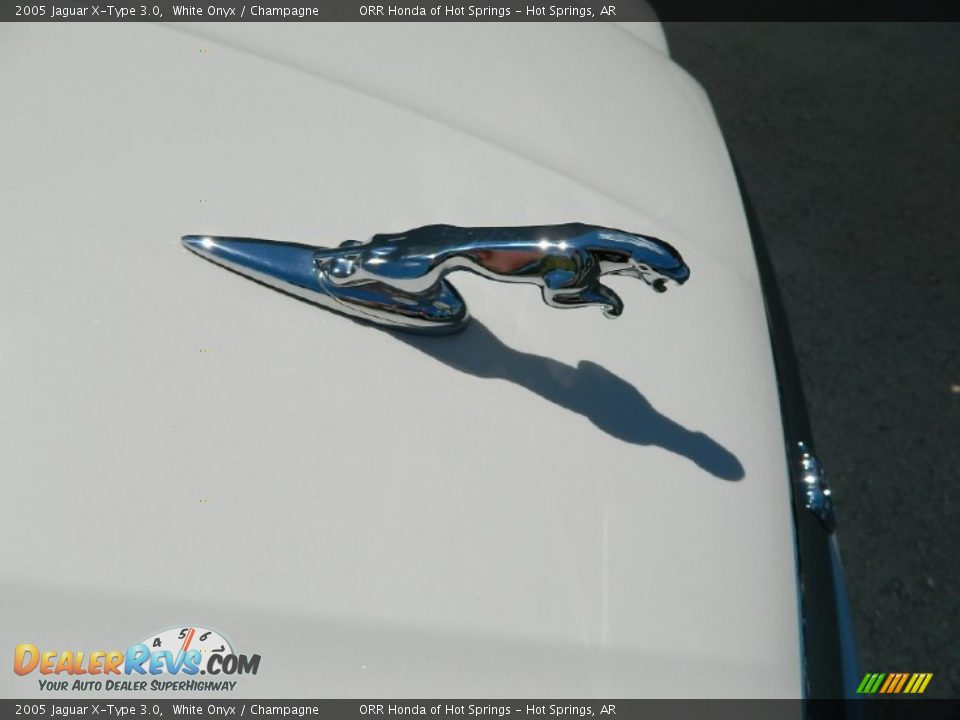 2005 Jaguar X-Type 3.0 White Onyx / Champagne Photo #11