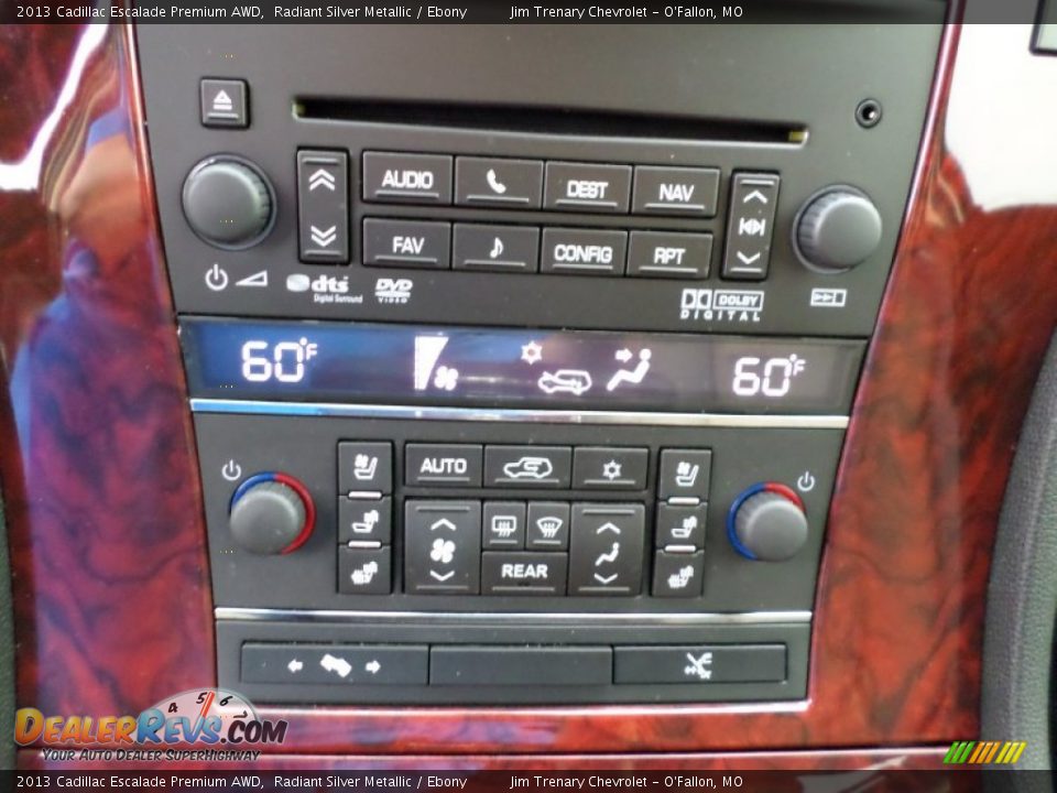 2013 Cadillac Escalade Premium AWD Radiant Silver Metallic / Ebony Photo #35