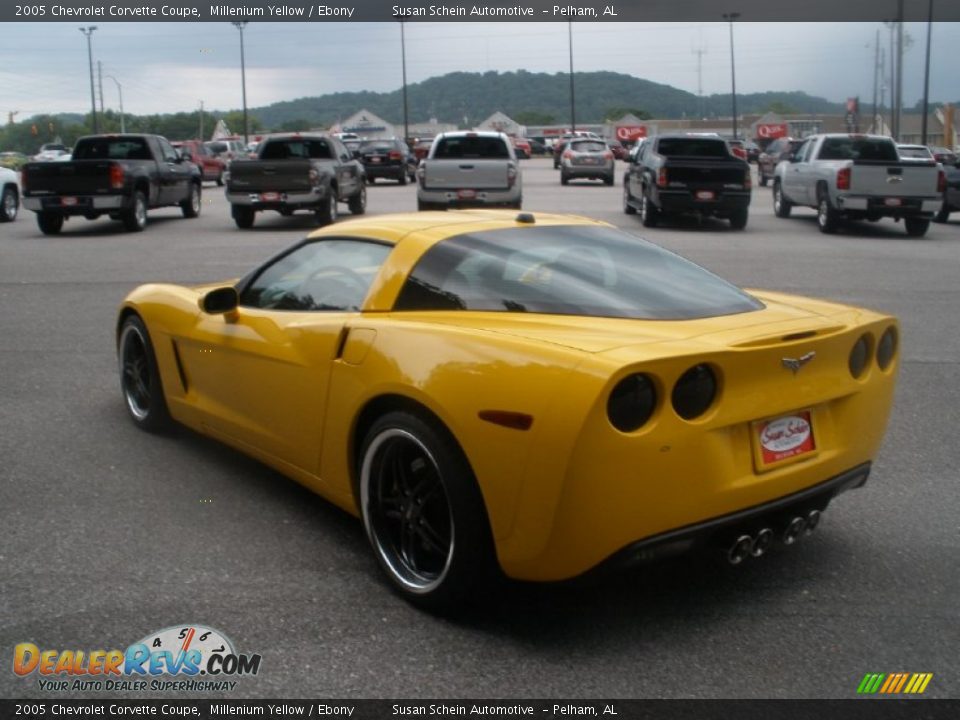 2005 Chevrolet Corvette Coupe Millenium Yellow / Ebony Photo #10