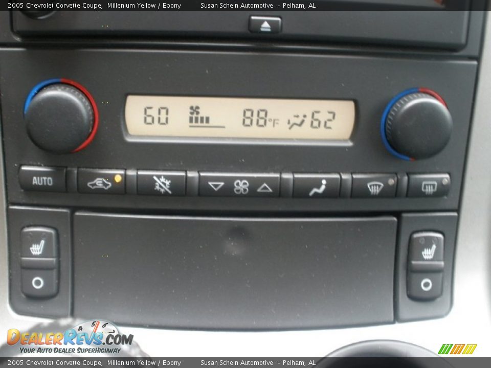 2005 Chevrolet Corvette Coupe Millenium Yellow / Ebony Photo #21