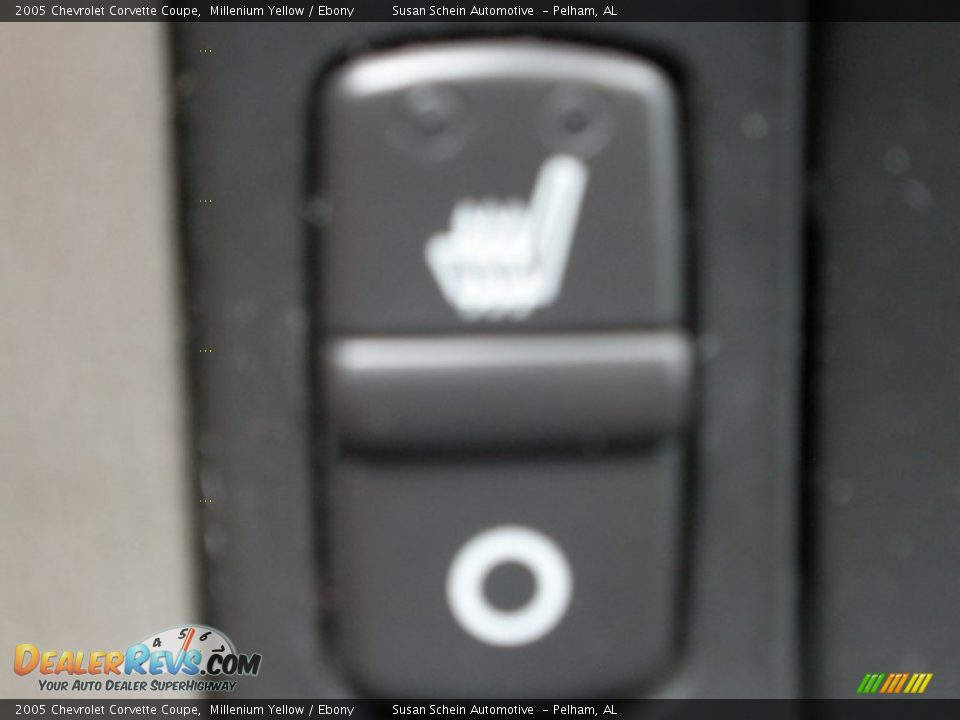 2005 Chevrolet Corvette Coupe Millenium Yellow / Ebony Photo #23