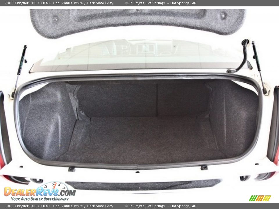 2008 Chrysler 300 C HEMI Cool Vanilla White / Dark Slate Gray Photo #6