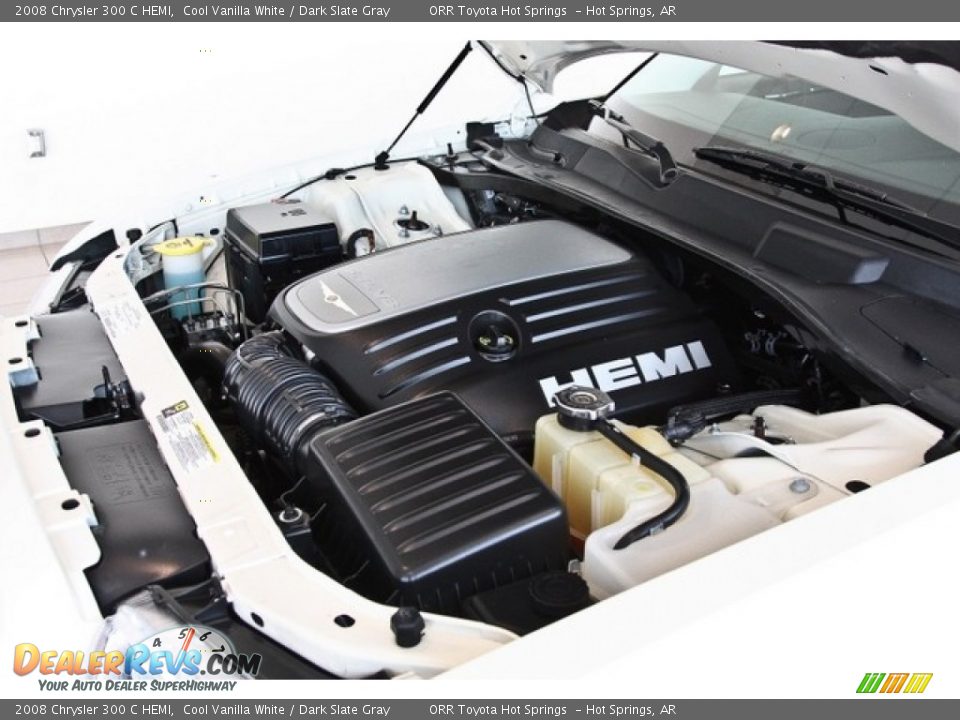 2008 Chrysler 300 C HEMI Cool Vanilla White / Dark Slate Gray Photo #7
