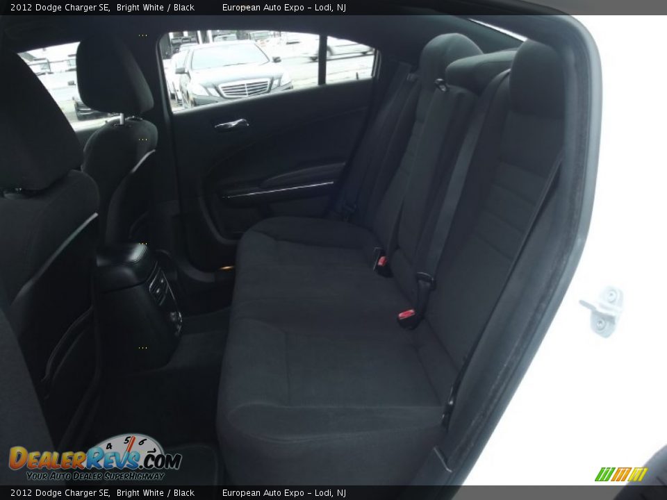 2012 Dodge Charger SE Bright White / Black Photo #26