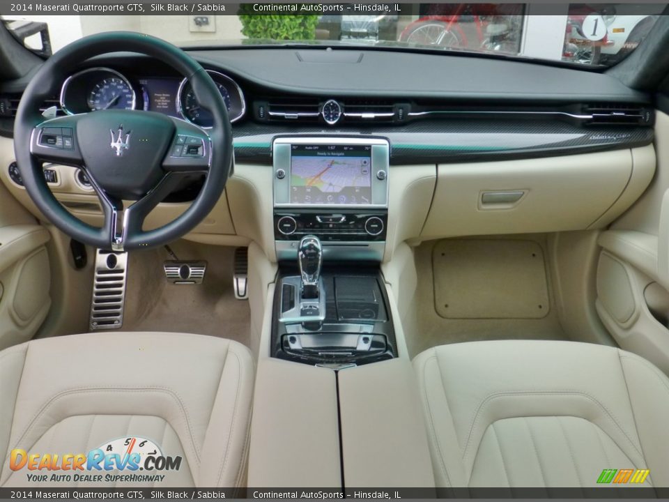 Dashboard of 2014 Maserati Quattroporte GTS Photo #19