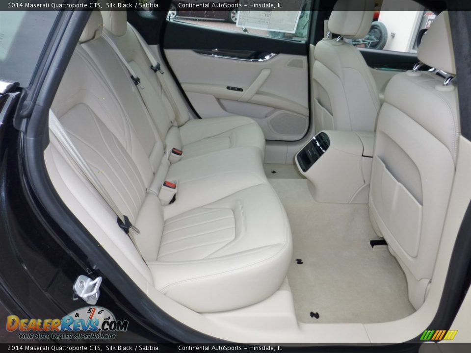 Rear Seat of 2014 Maserati Quattroporte GTS Photo #33