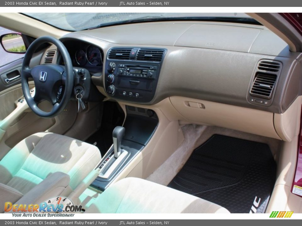 Dashboard of 2003 Honda Civic EX Sedan Photo #9