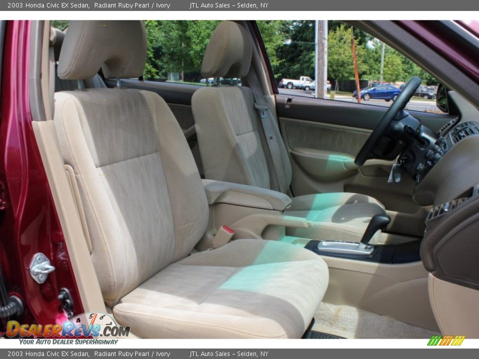 Front Seat of 2003 Honda Civic EX Sedan Photo #10