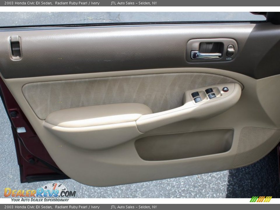 Door Panel of 2003 Honda Civic EX Sedan Photo #11