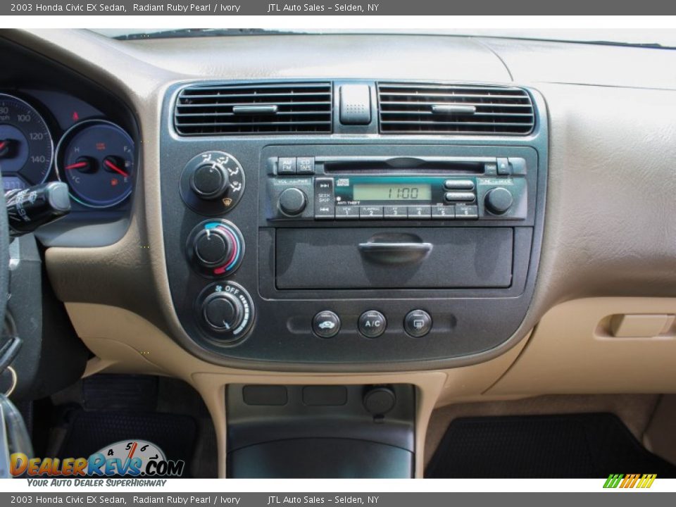 Controls of 2003 Honda Civic EX Sedan Photo #13
