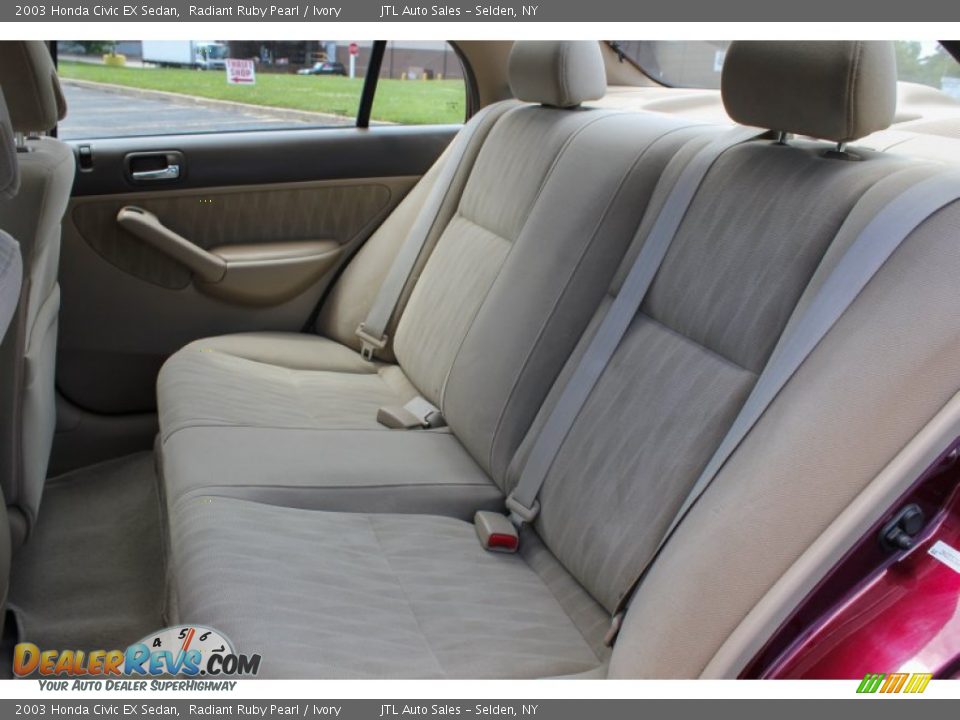 2003 Honda Civic EX Sedan Radiant Ruby Pearl / Ivory Photo #17