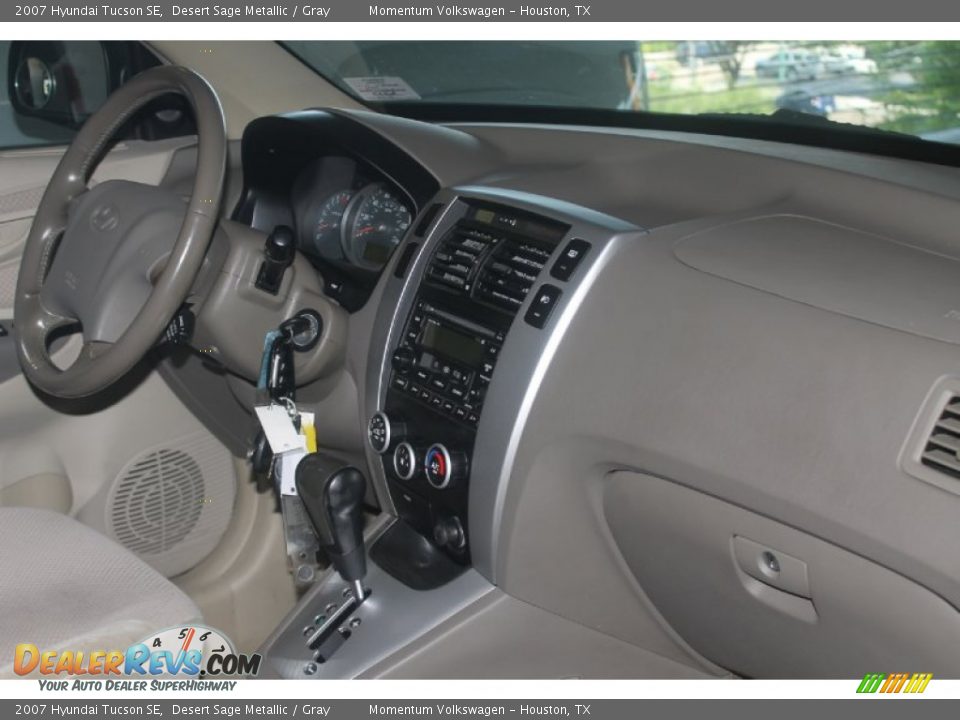 2007 Hyundai Tucson SE Desert Sage Metallic / Gray Photo #31