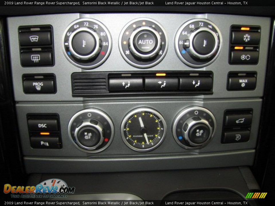 Controls of 2009 Land Rover Range Rover Supercharged Photo #21