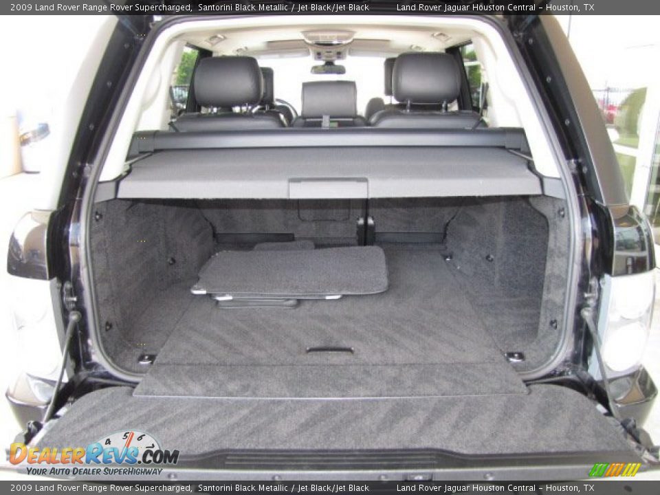 2009 Land Rover Range Rover Supercharged Trunk Photo #29