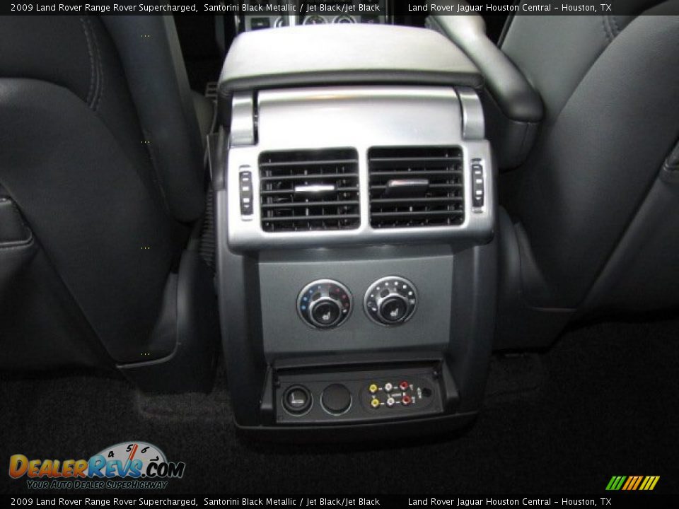 Controls of 2009 Land Rover Range Rover Supercharged Photo #32