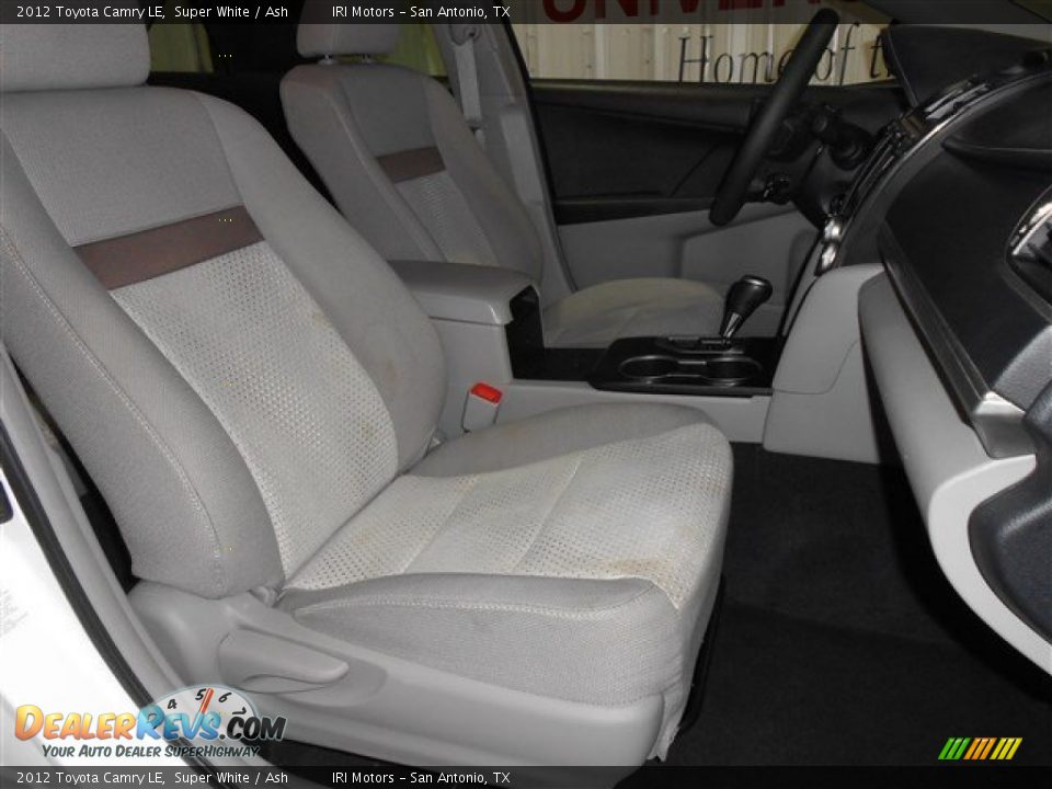 2012 Toyota Camry LE Super White / Ash Photo #18