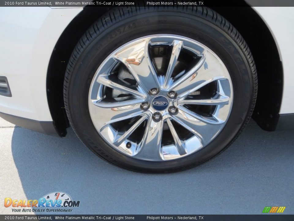 2010 Ford Taurus Limited White Platinum Metallic Tri-Coat / Light Stone Photo #13