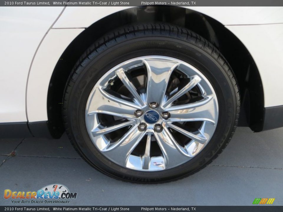 2010 Ford Taurus Limited White Platinum Metallic Tri-Coat / Light Stone Photo #14