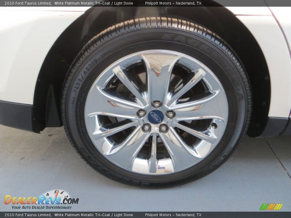 2010 Ford Taurus Limited White Platinum Metallic Tri-Coat / Light Stone Photo #15
