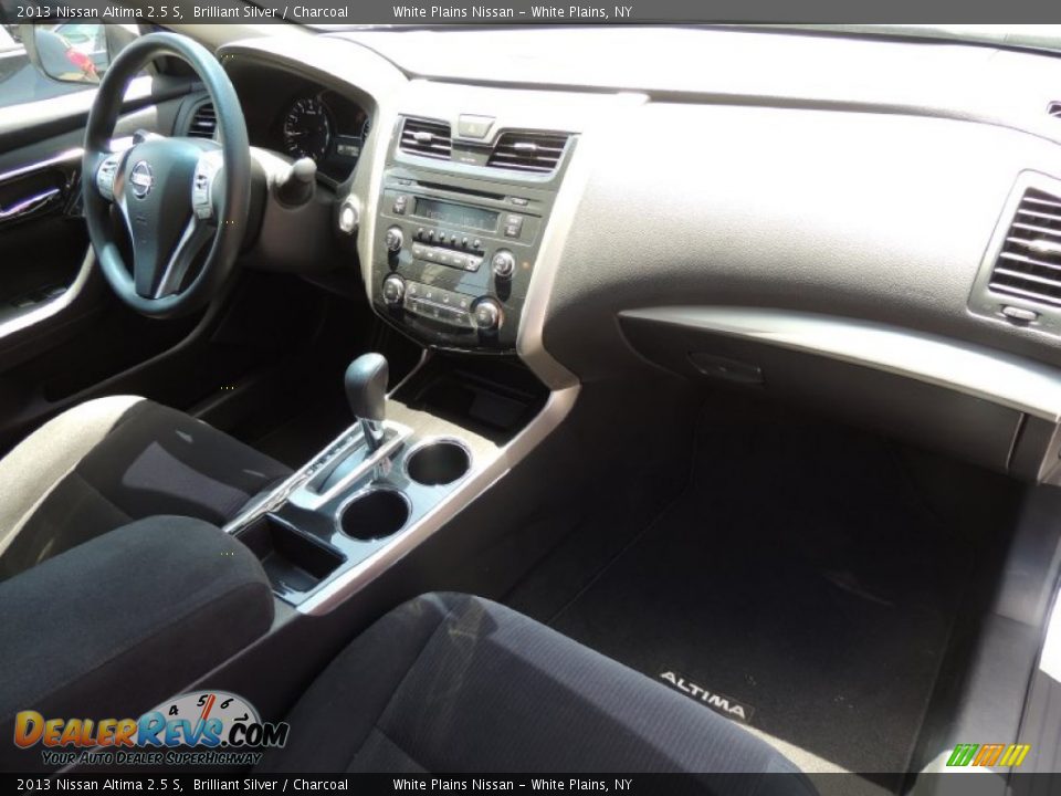 2013 Nissan Altima 2.5 S Brilliant Silver / Charcoal Photo #9