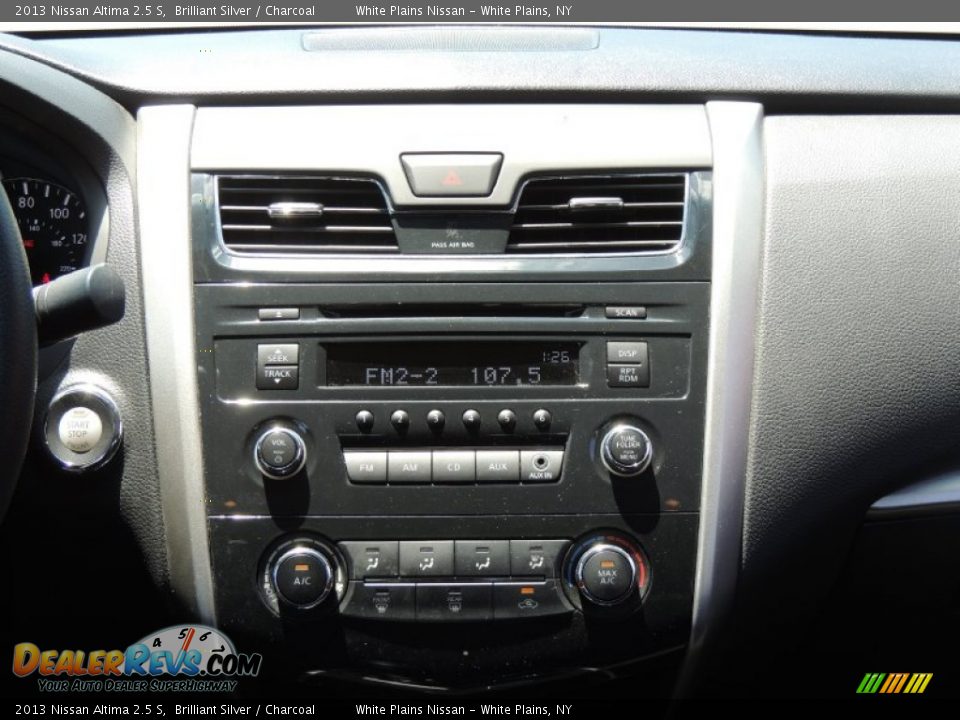 2013 Nissan Altima 2.5 S Brilliant Silver / Charcoal Photo #20