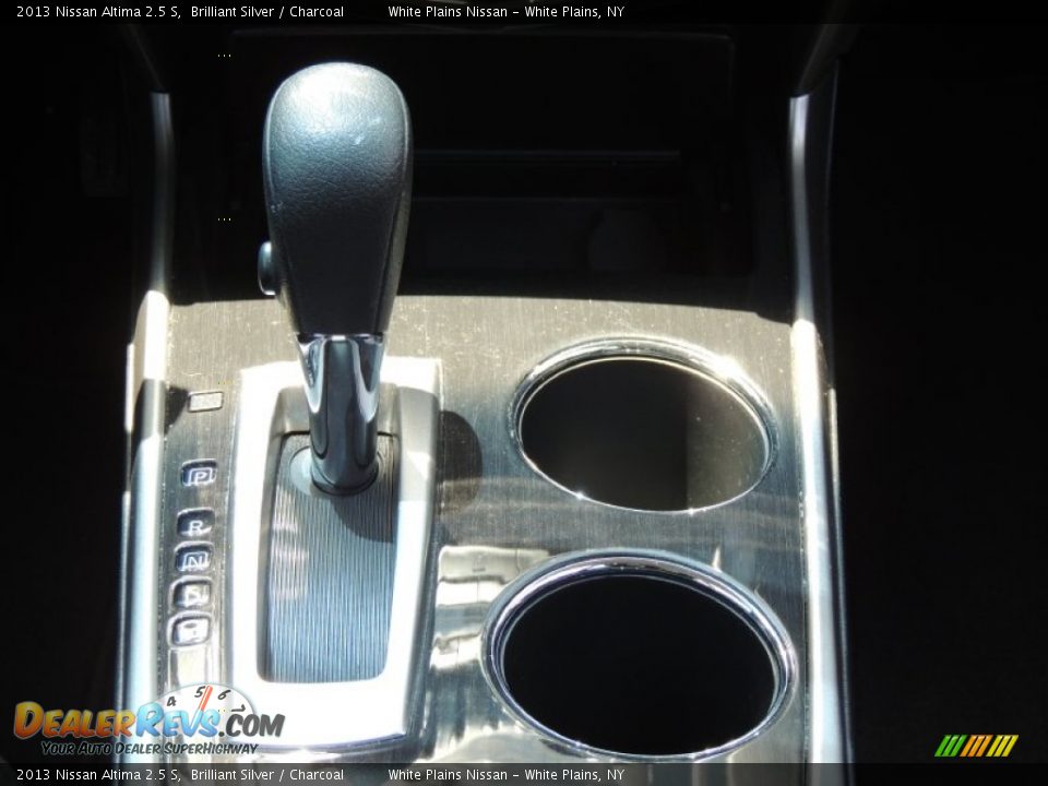 2013 Nissan Altima 2.5 S Brilliant Silver / Charcoal Photo #21