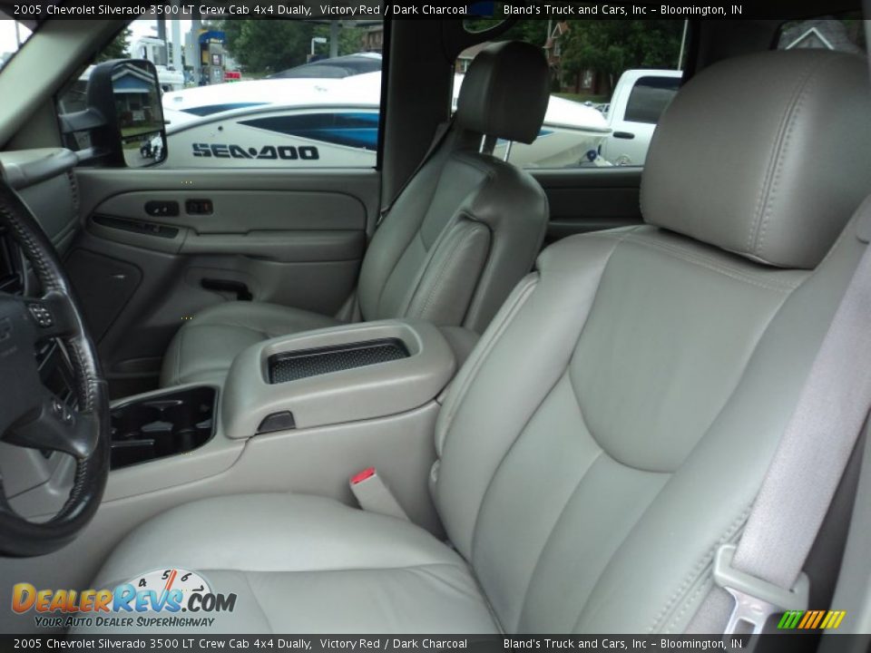 2005 Chevrolet Silverado 3500 LT Crew Cab 4x4 Dually Victory Red / Dark Charcoal Photo #4