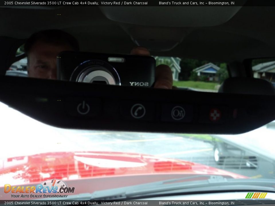 2005 Chevrolet Silverado 3500 LT Crew Cab 4x4 Dually Victory Red / Dark Charcoal Photo #26