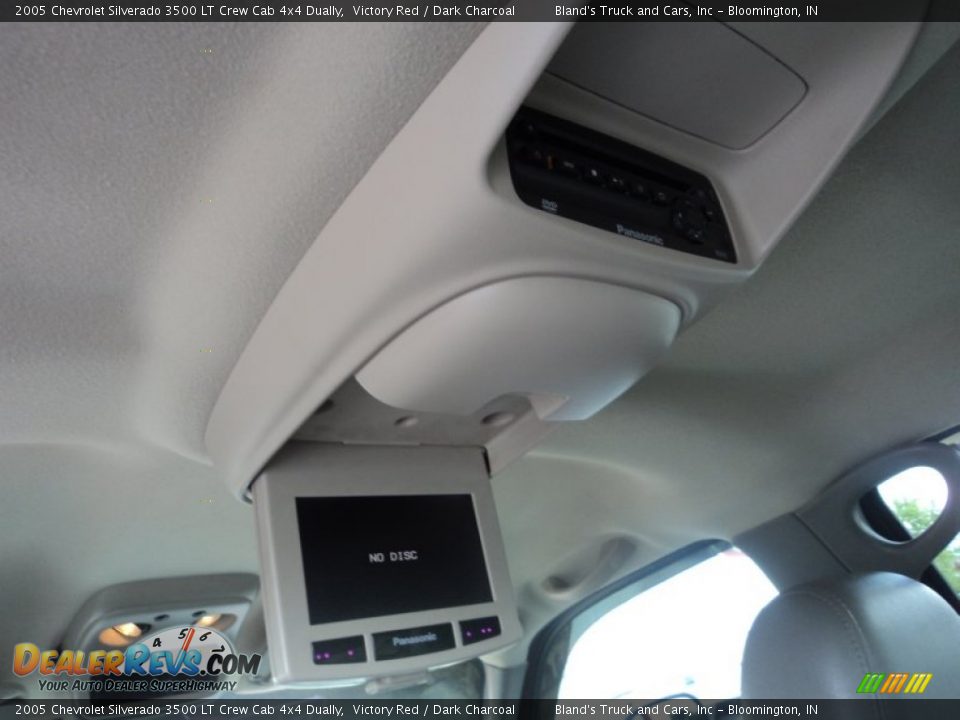 2005 Chevrolet Silverado 3500 LT Crew Cab 4x4 Dually Victory Red / Dark Charcoal Photo #28