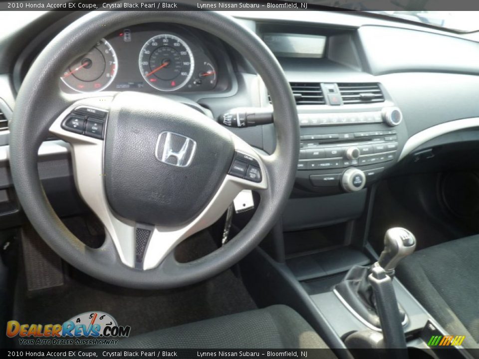 Dashboard of 2010 Honda Accord EX Coupe Photo #10