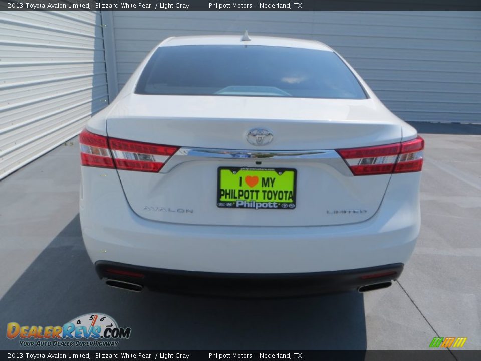 2013 Toyota Avalon Limited Blizzard White Pearl / Light Gray Photo #5