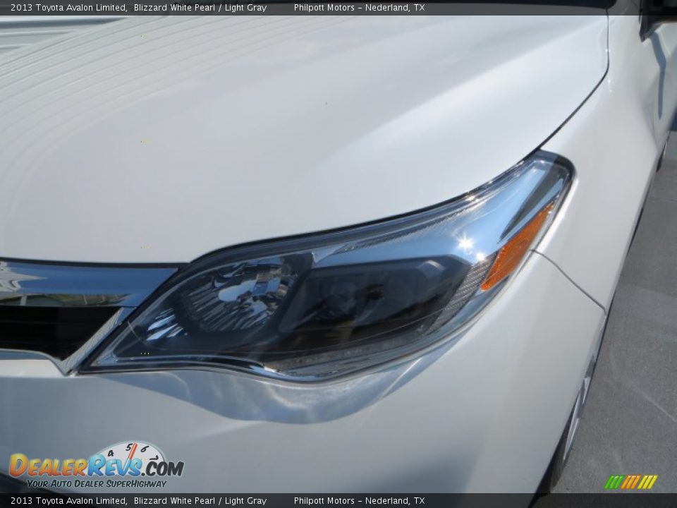 2013 Toyota Avalon Limited Blizzard White Pearl / Light Gray Photo #9